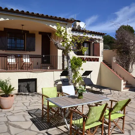 Casa A Solric Con Piscina Compartida, 3 Habitaciones, Cerca De Y Playas - Es-323-40 *